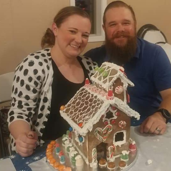 Meet your Posher, Kristen - Picture 7 of 7